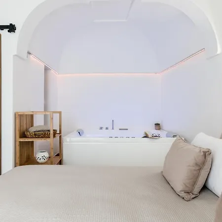 Xii Luxury With Jacuzzi By Wonderful Italy דירה